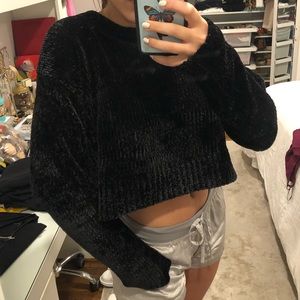 NWT cheap Monday sweater